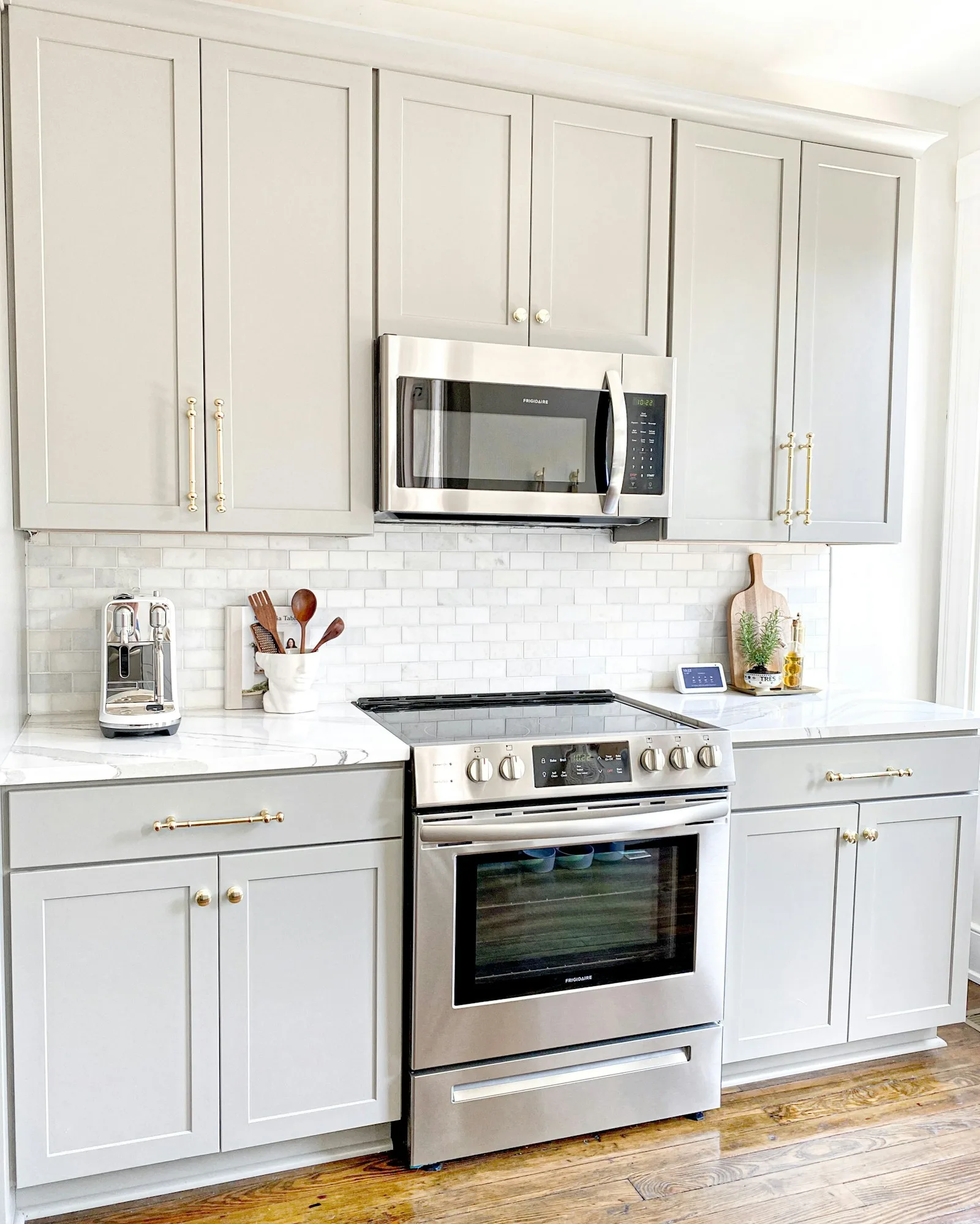 Frigidaire Range