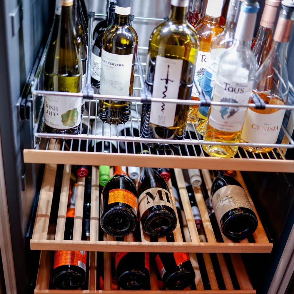 Frigidaire Wine Cooler